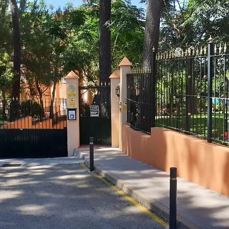 Sunny In Elviria Διαμέρισμα *